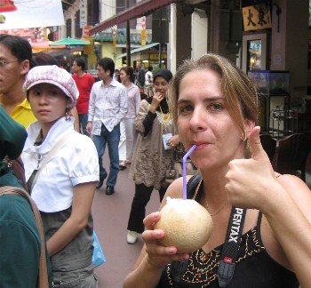 Agua de coco em Cingapura